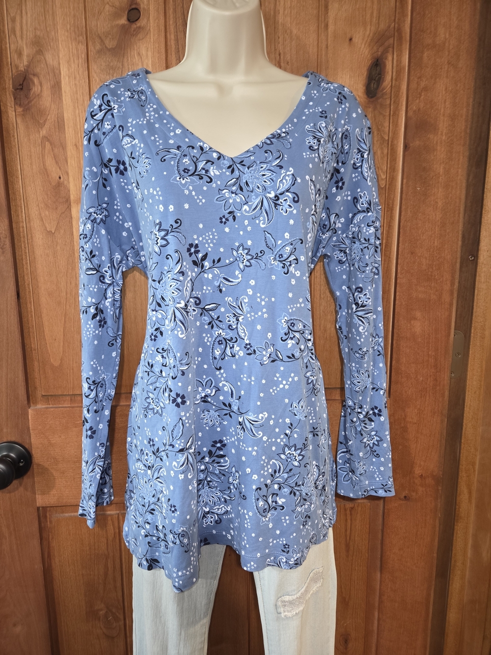 J. Jill Blue Floral V-Neck Long Sleeve Top